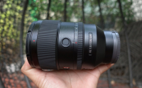 Ống kính Sony FE 135mm f/1.8 G Master là một ống kính chuyên chụp ảnh chân dung