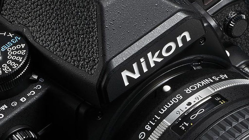 Nikon sẽ ra mắt 2 máy ảnh Full-frame không gương lật ảnh 2