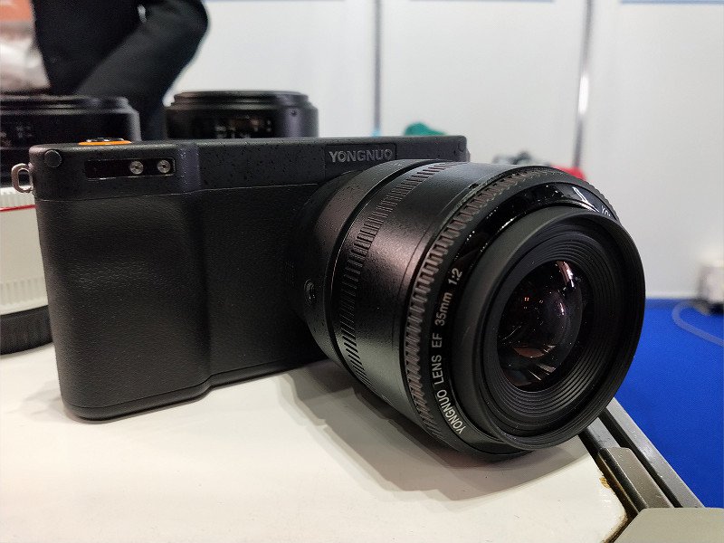 Đang tải Yongnuo-YN450-4G-mirrorless-camera6.jpg&hellip;