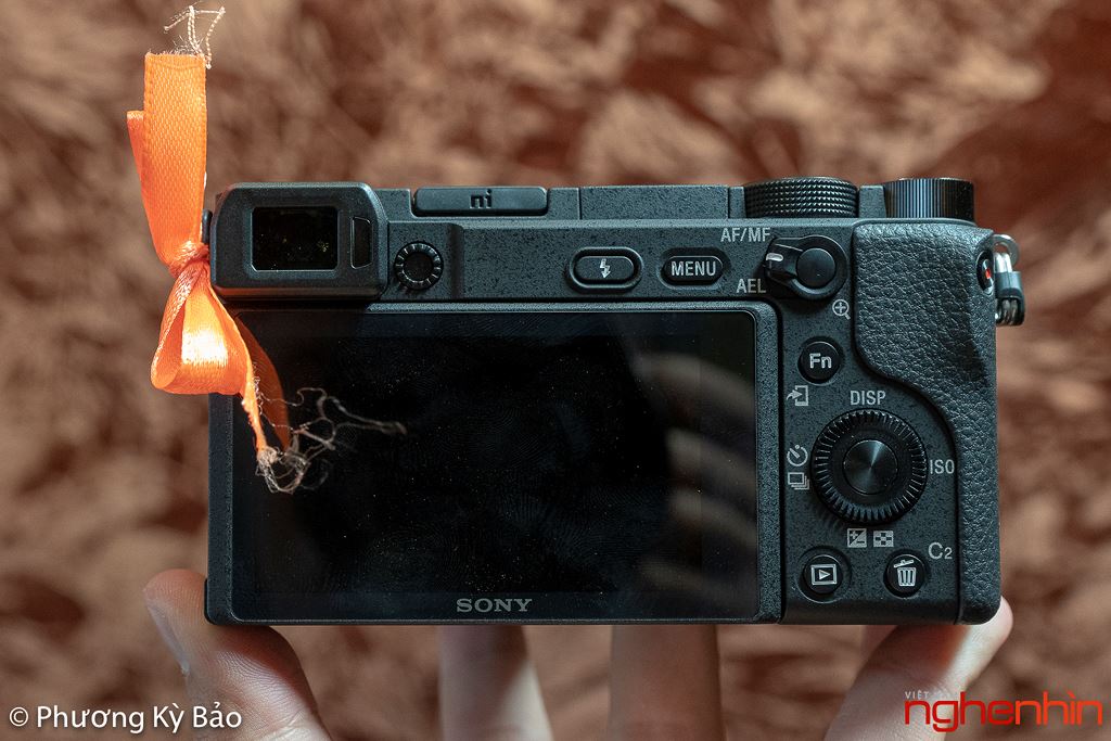 Trên tay Sony A6400: quái vật tốc độ mới trong dòng máy ảnh mirrorless APS-C ảnh 3