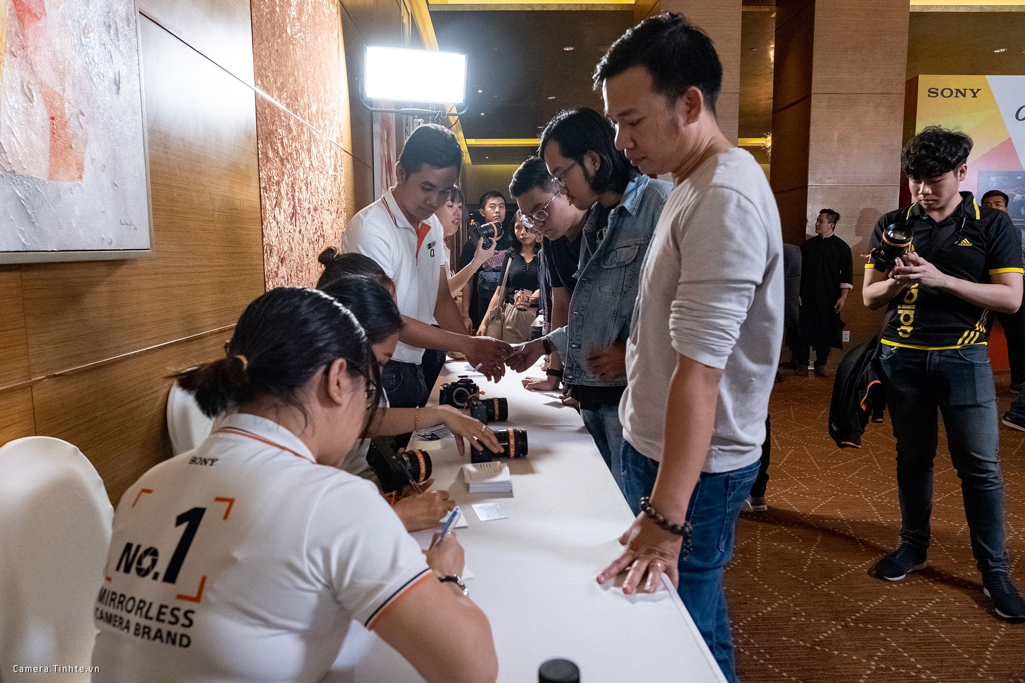 Đang tải DSCF5087.jpg&hellip;
