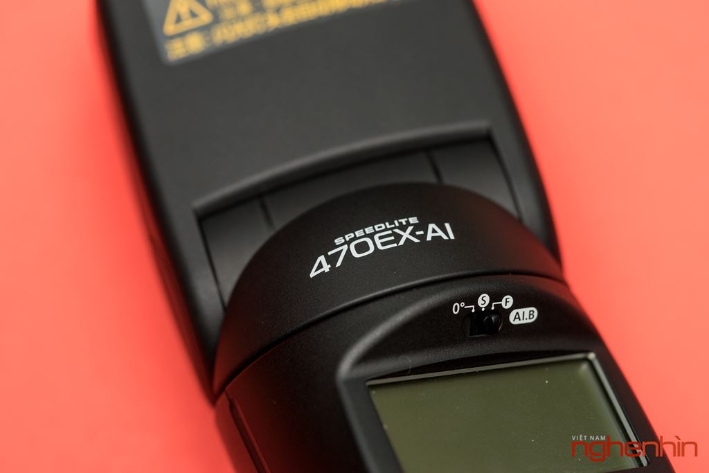 Mở hộp đèn flash thông minh Canon 470EX-AI ảnh 1