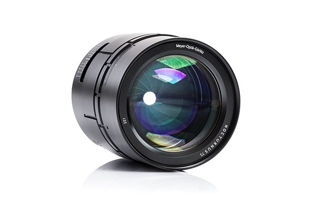 Meyer-Optik ra mắt ống kính Nocturnus 75mm khẩu độ cực lớn f0.95 ảnh 2