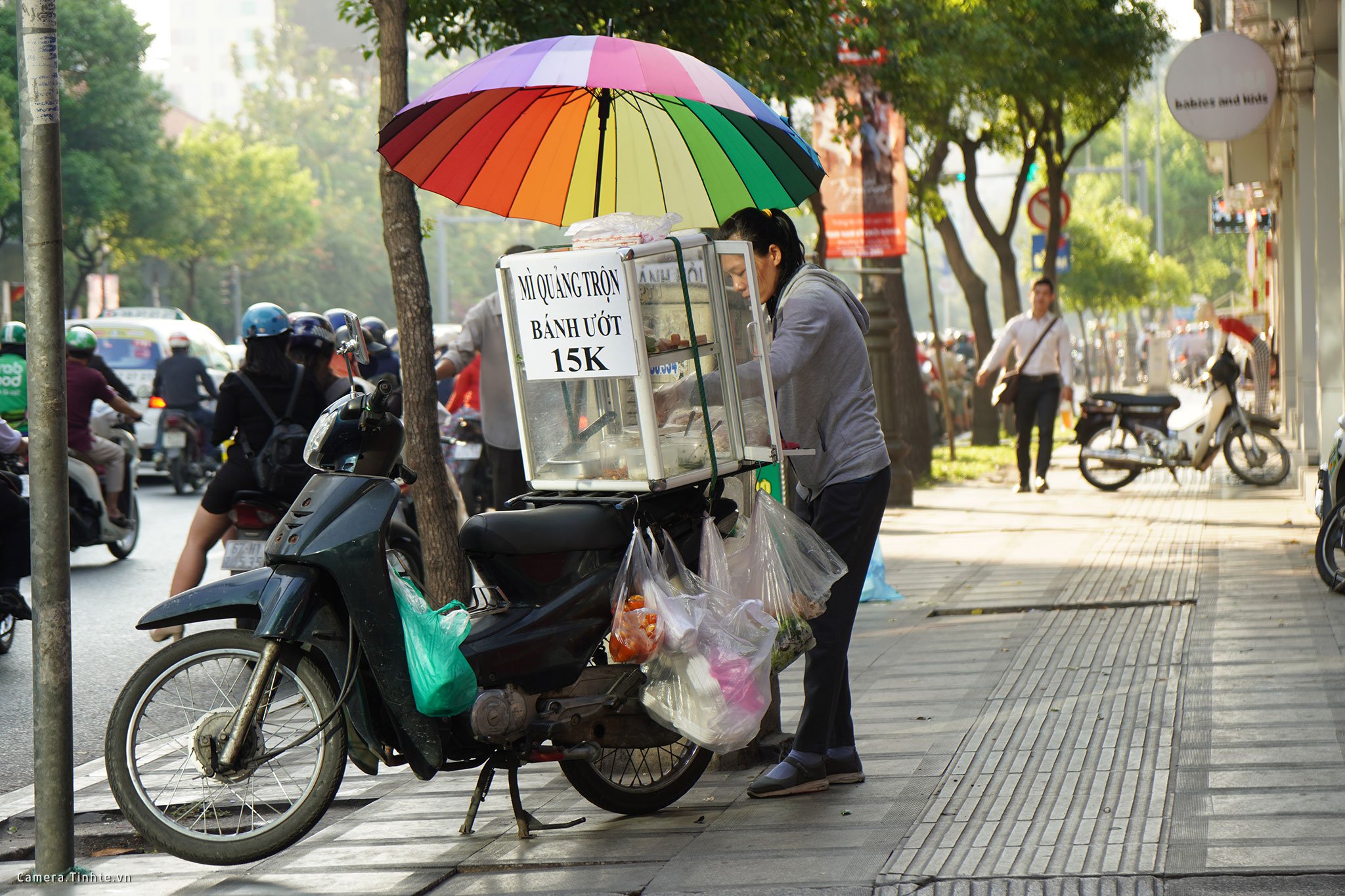 Đang tải DSC00545.jpg&hellip;