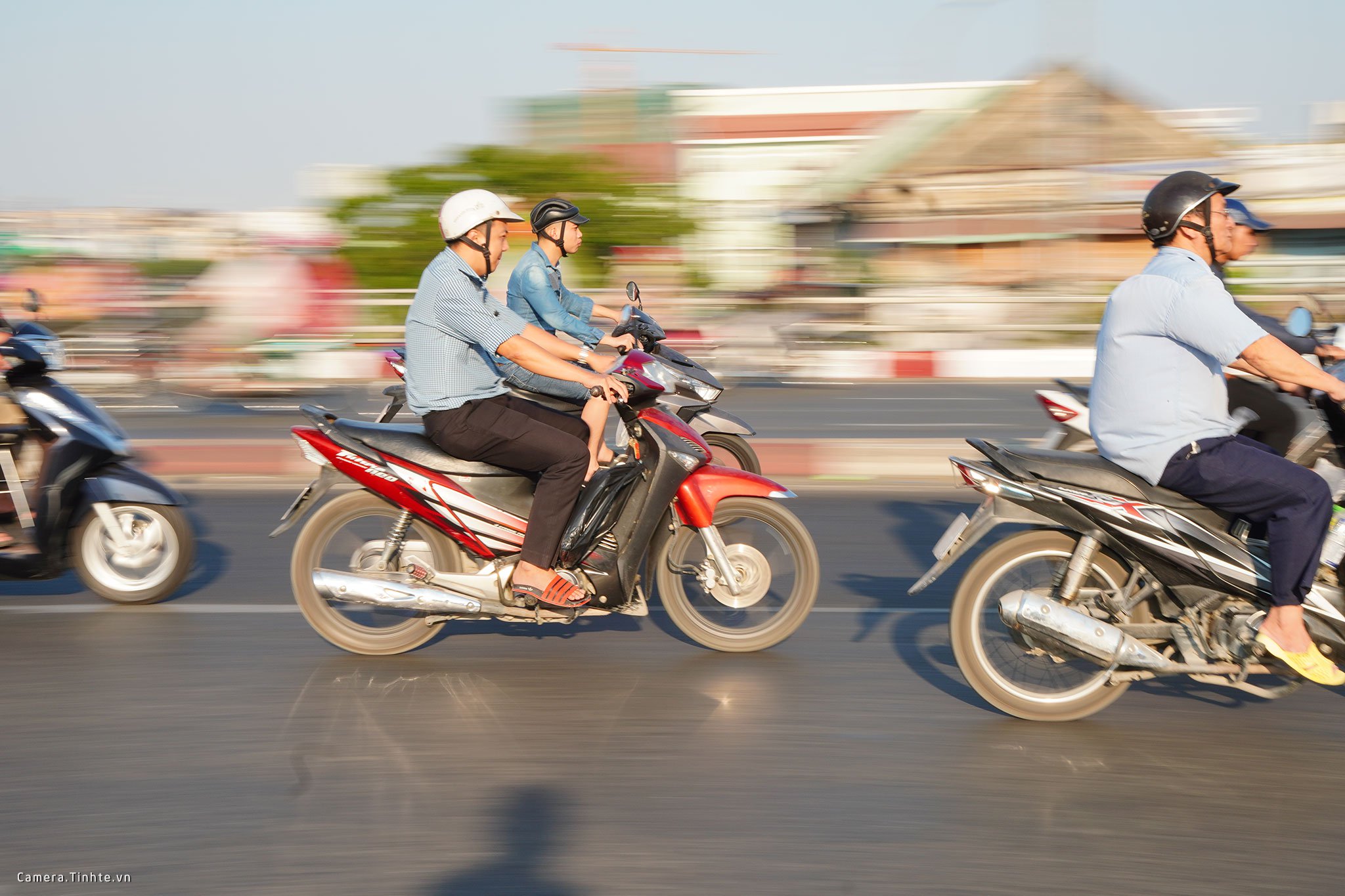 Đang tải DSC00179.jpg&hellip;