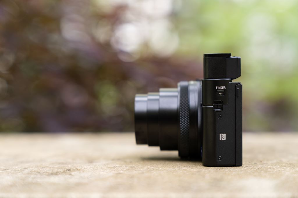 Sony RX100 VII ra mắt: nhỏ bé nhưng mạnh như A9 ảnh 5