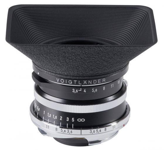 Đang tải Voigtländer-Color-Skopar-21mm-f_3.5-VM-Vintage-Line-lens-for-Leica-M-mount-560x514.jpg…