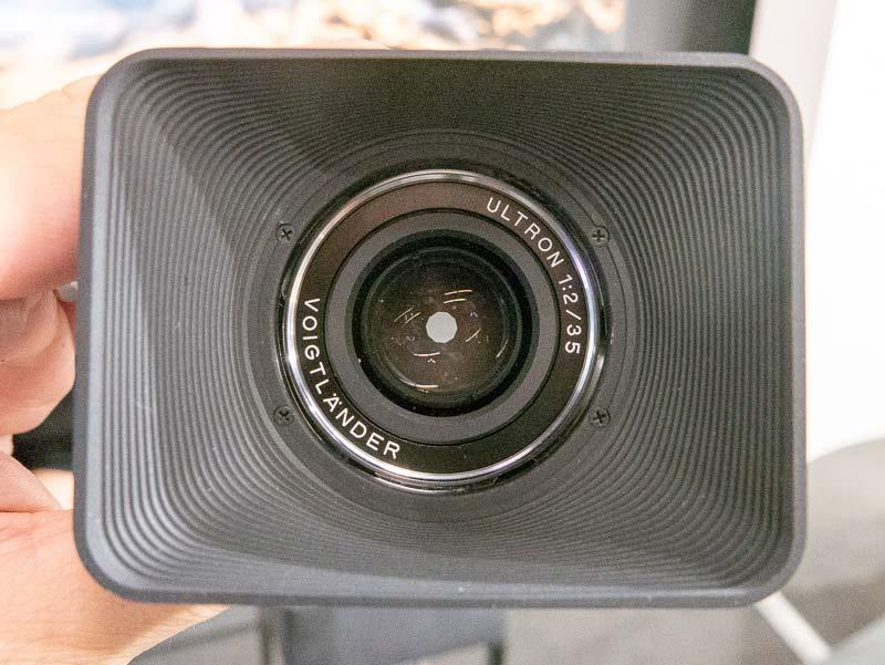 Đang tải Voigtländer-Ultron-35mm-f2-lens-for-Leica-M-mount1.jpg…